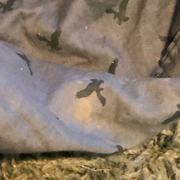 American Eagle drawstring bucket style sweater bag - Picture 12 of 12